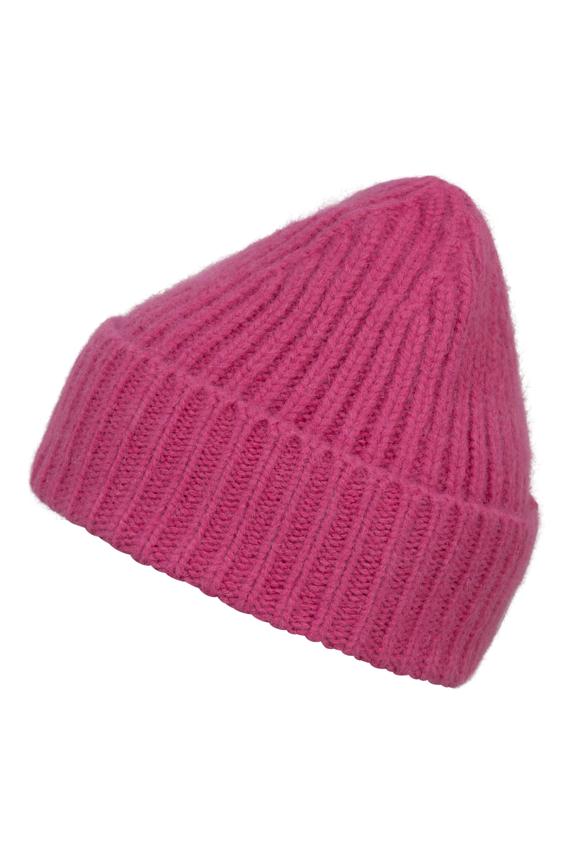 Pink hat with angora wool