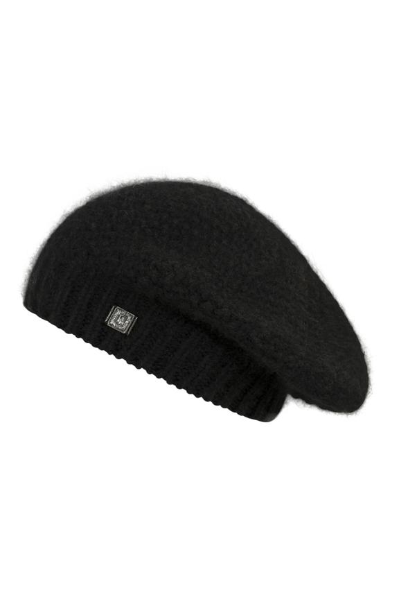 Black knitted beret with wool