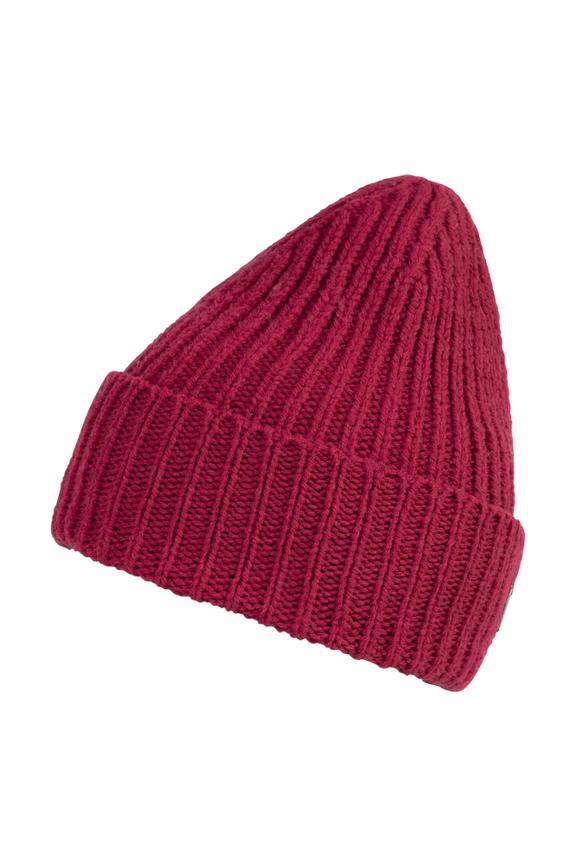 Wool cap in raspberry color