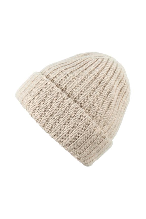 Double-turned beige hat made of merino wool and cashmere