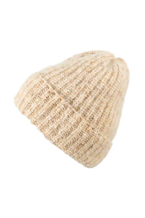 Melange light beige hat made of natural fibers