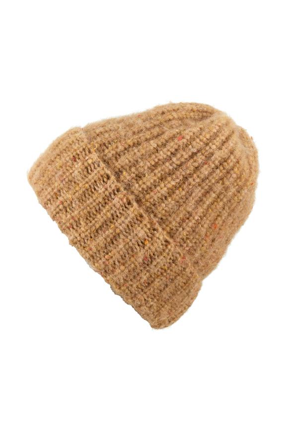 Beige melange hat made of natural fibers