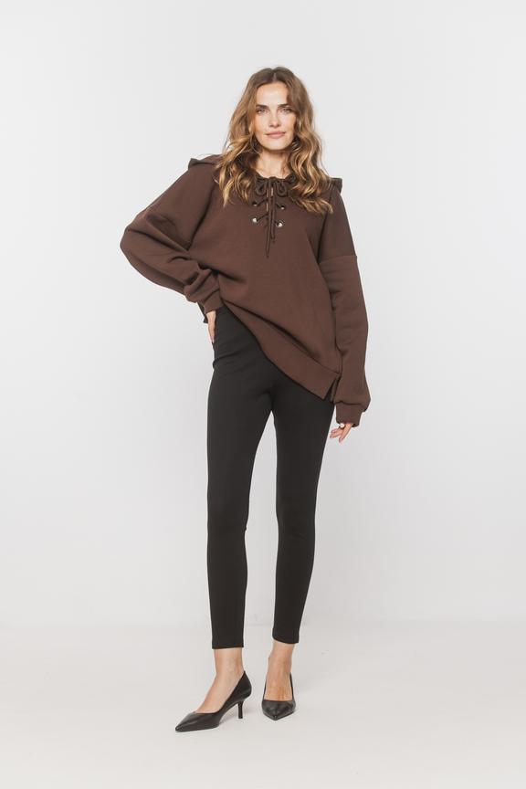 Czarne leginsy z grubej dzianiny bawełnianej