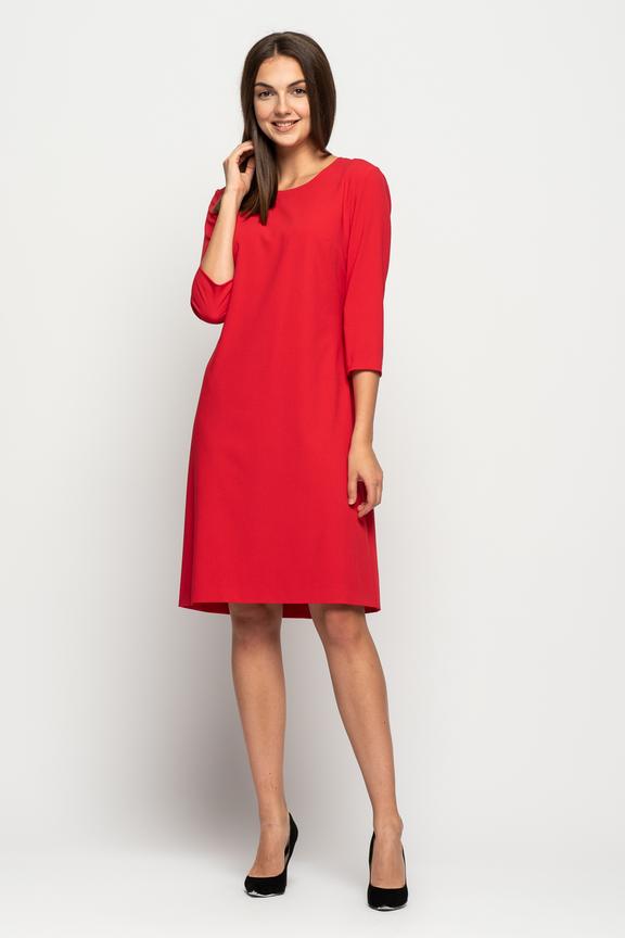 Czerwona sukienka z rękawem 3/4