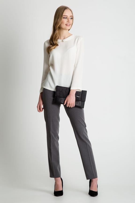 Bluzka ecru z kołnierzykiem