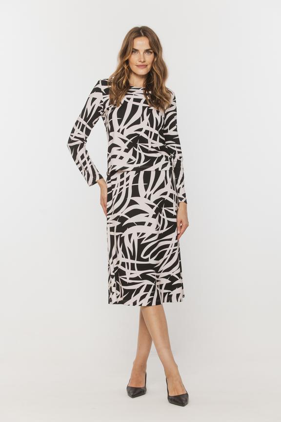 Dzianinowa spódnica za kolano z gumą w pasie