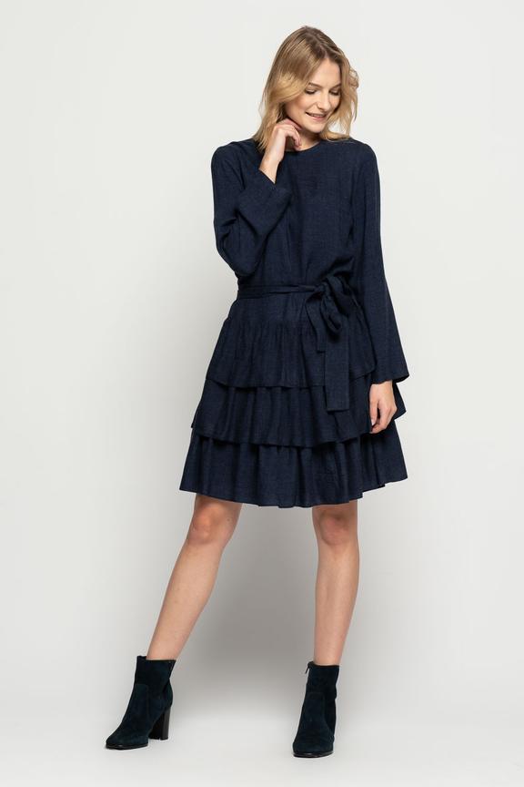 Granatowa sukienka z falbanami