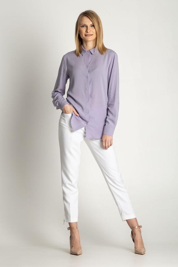 Klasyczna fioletowa koszula z kołnierzykiem