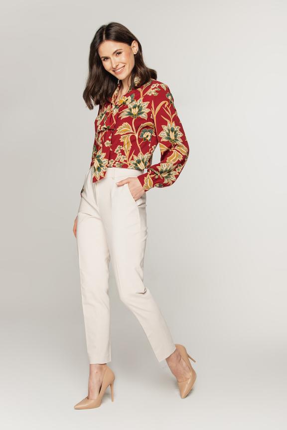 Elegancka koszula z szarfą