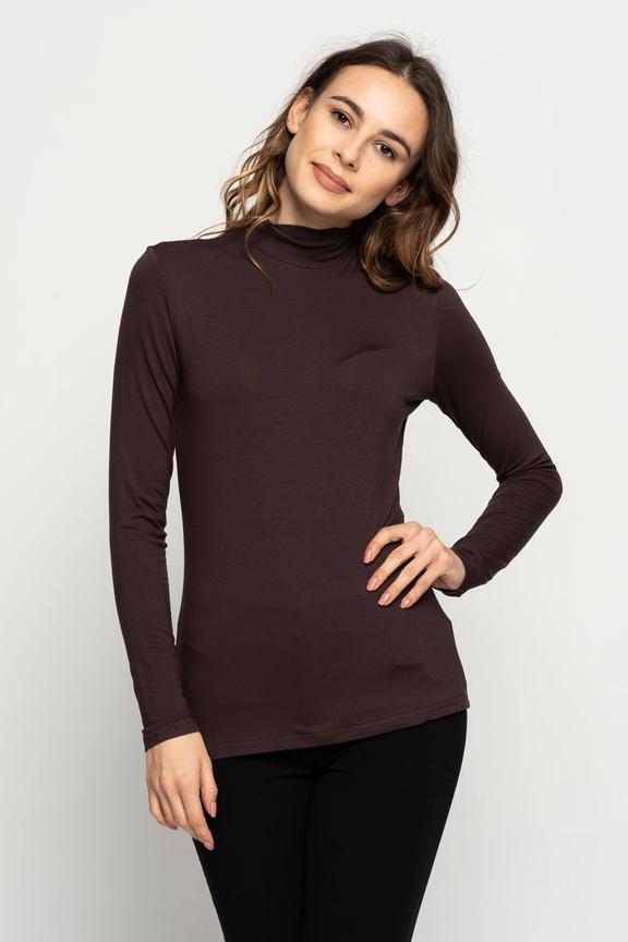 Brązowy półgolf z długim rękawem