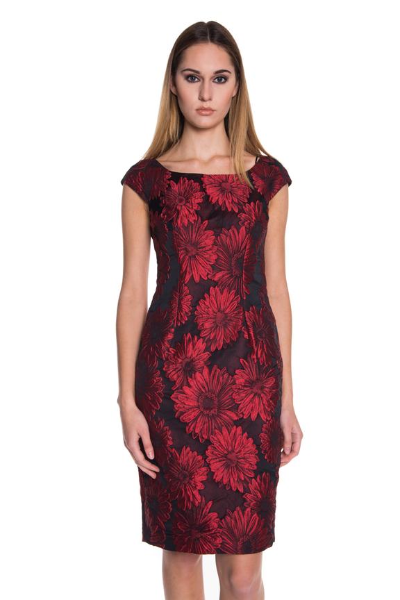 Żakardowa sukienka w kolorze czerwonym z podszewką