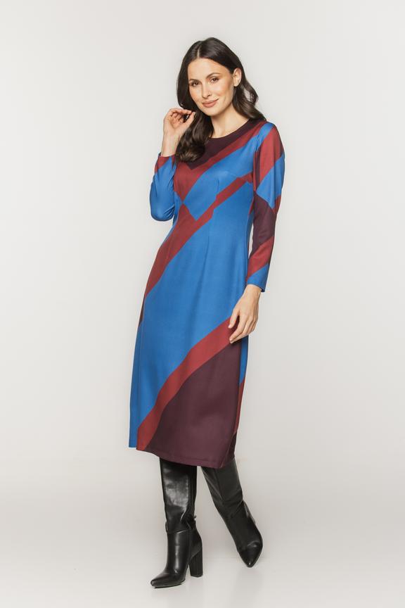 Jesienna sukienka za kolano z długim rękawem