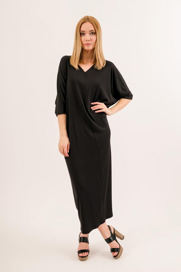 Kimonowa sukienka maxi z dzianiny