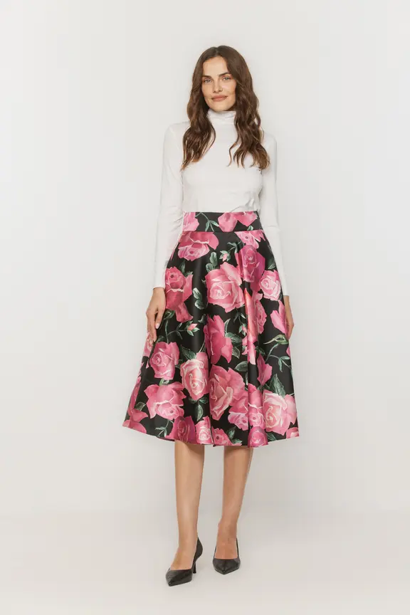 Klasyczny dzianinowy półgolf w kolorze ecru