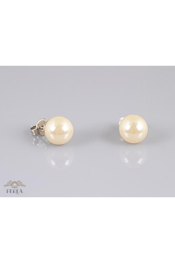 Małe kolczyki z beżowej masy perłowej