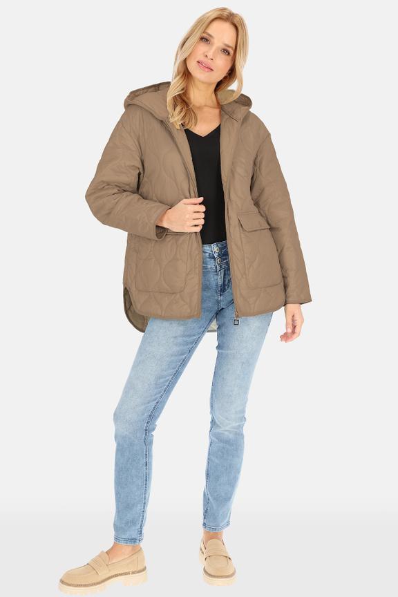 Pikowana wiosenna kurtka w kolorze beżowym