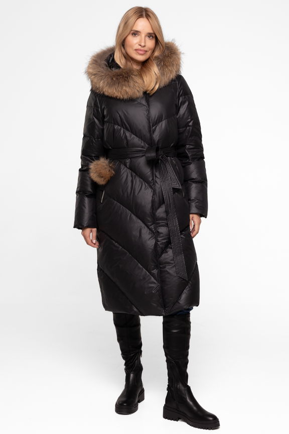 Puchowa długa kurtka w kolorze czarnym