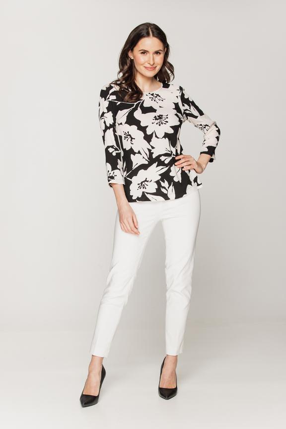 Luźna bluzka z łezką