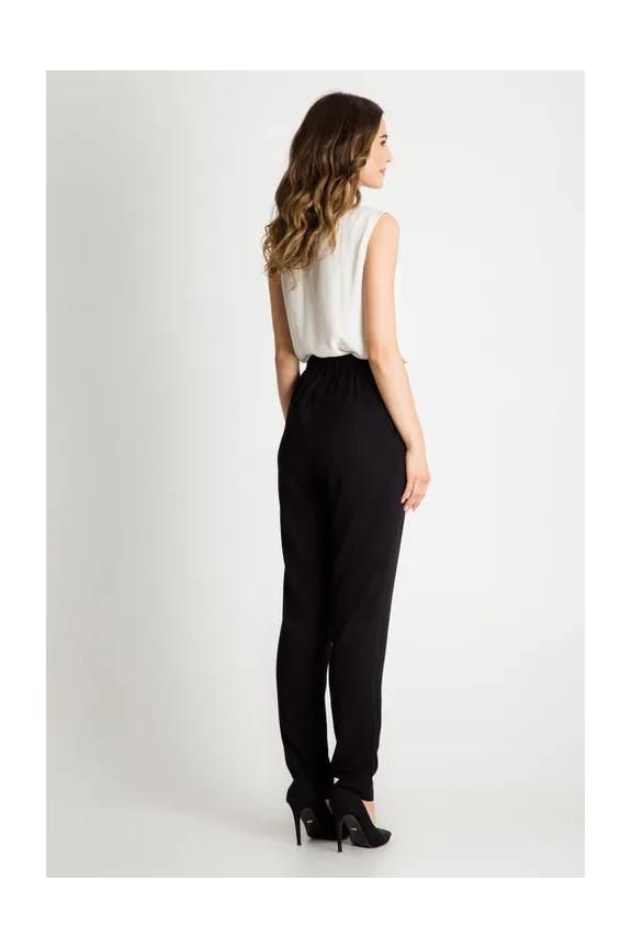 Luźne czarne spodnie na gumce