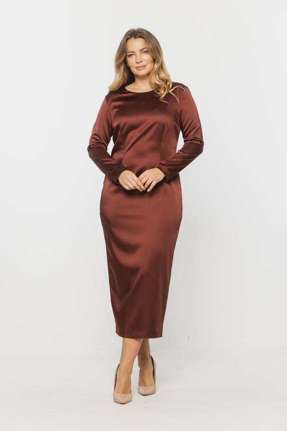Ołówkowa sukienka midi z bordowej satyny