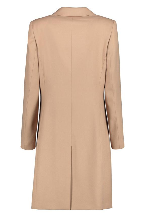 Płaszcz w karmelowym odcieniu