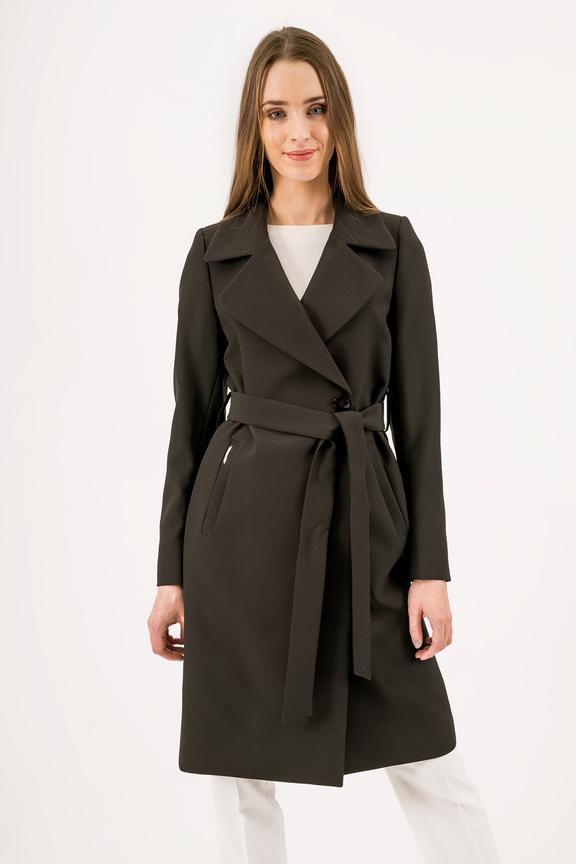 Stylowy miejski płaszcz damski w kolorze czarnym