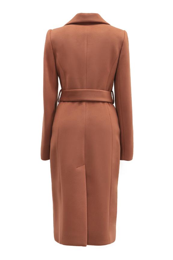 Płaszcz z kołnierzem w kolorze ceglanym