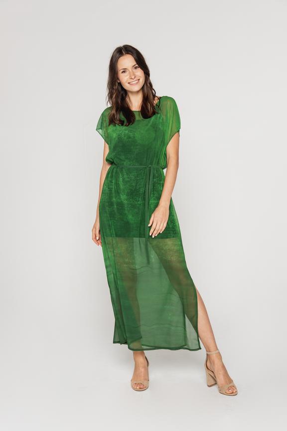 Prosta szyfonowa sukienka z  dzianinową halką  i rozcięciem