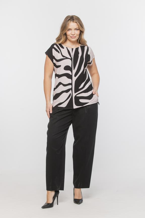 Prosta wzorzysta bluzka z dzianiny wiskozowej