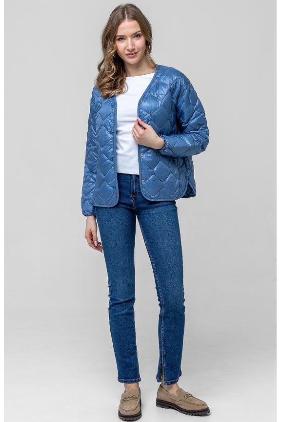 Przejściowa kurtka z pikowanej niebieskiej tkaniny