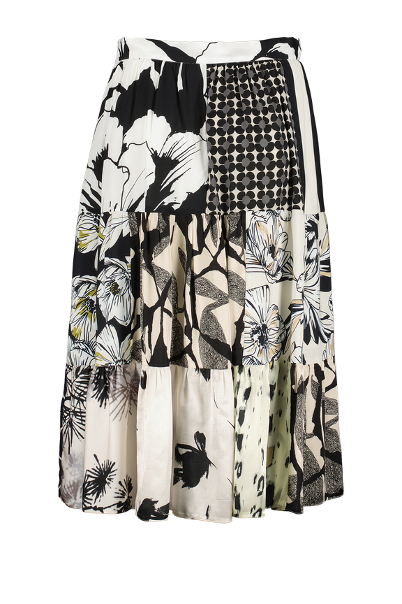 Spódnica z różnorodnych  tkanin w rozmiarze 40