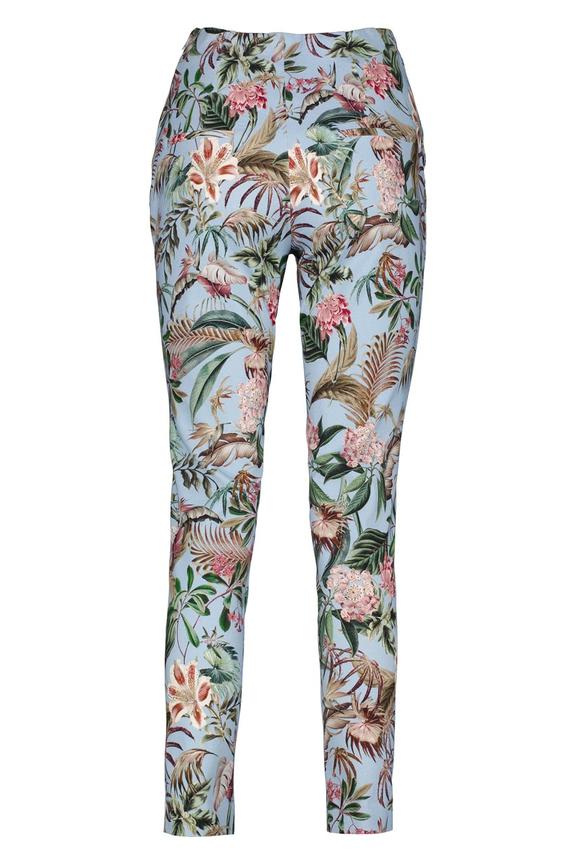 Cygaretki w kwiatowy wzór