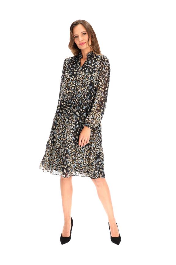 Airy dress with small flowers