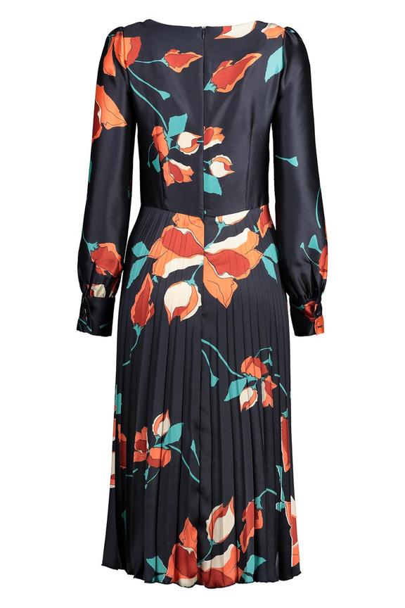 Plisowana elegancka sukienka