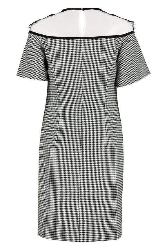 Sukienka o fasonie litery A