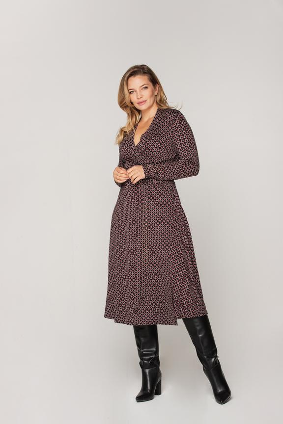 Kopertowa sukienka z elastycznej wiskozy