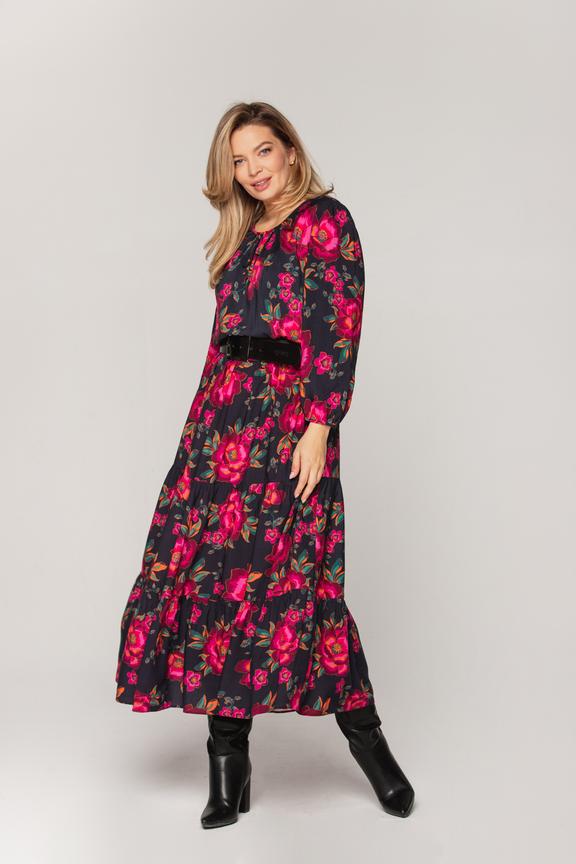 Kwiecista sukienka w stylu boho