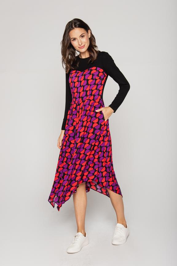 Sukienka z dzianinową górą i asymetrycznym dołem