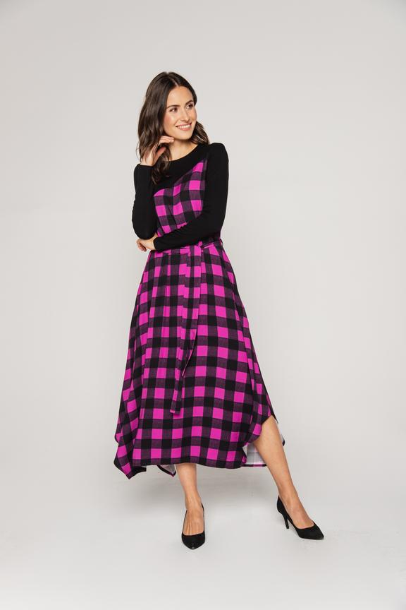 Sukienka z łączonych tkanin