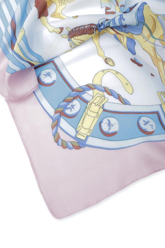 Jedwabny szal w pastelowych barwach