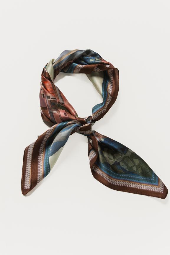 Chusta jedwabna z pejzażem miasta