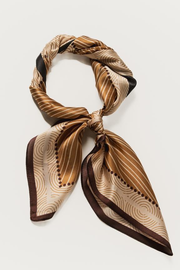 Apaszka z jedwabiu w brązowej tonacji