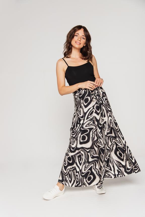 Top na ramiączkach w kolorze czarnym