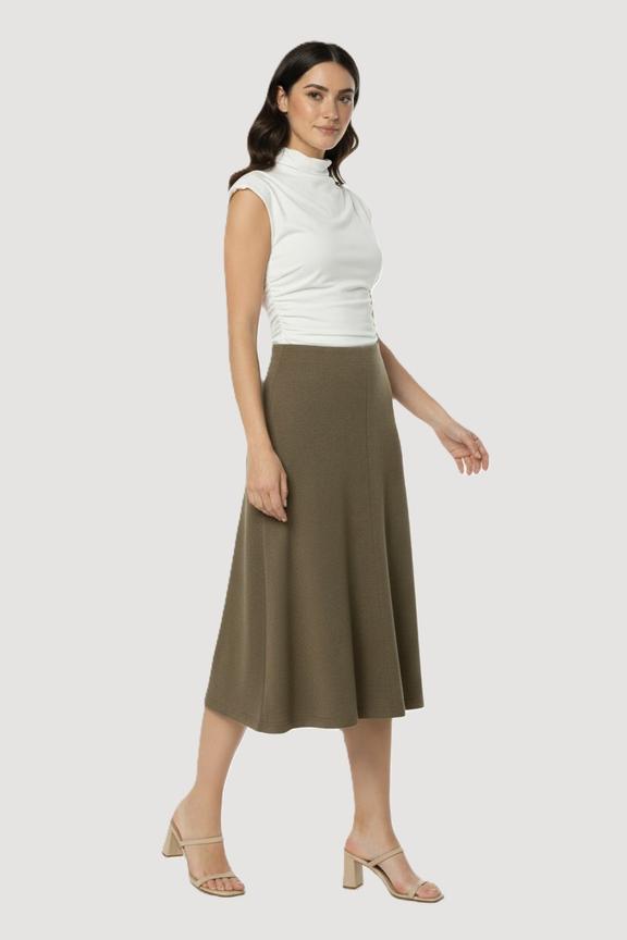 Trapezowa spódnica midi z ciemnozielonej dzianiny