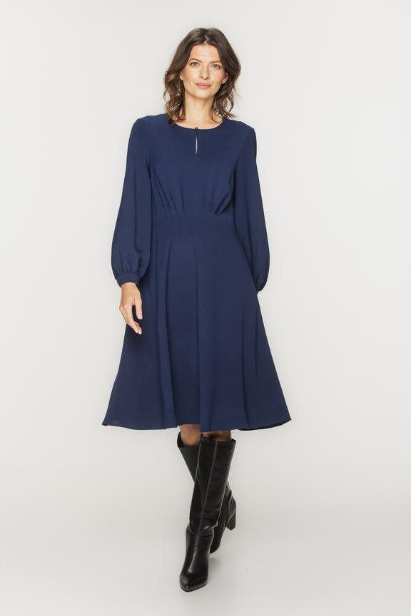 Wizytowa rozkloszowana sukienka