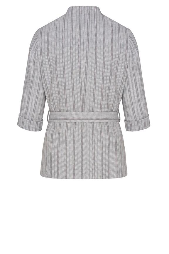 Żakiet wiązany w pasie