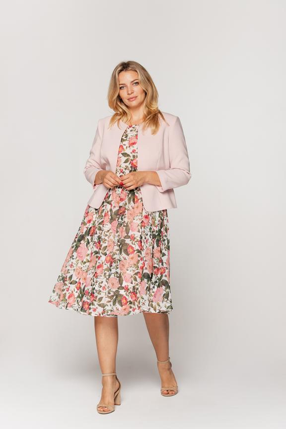 Taliowany  żakiet w kolorze pudrowego różu