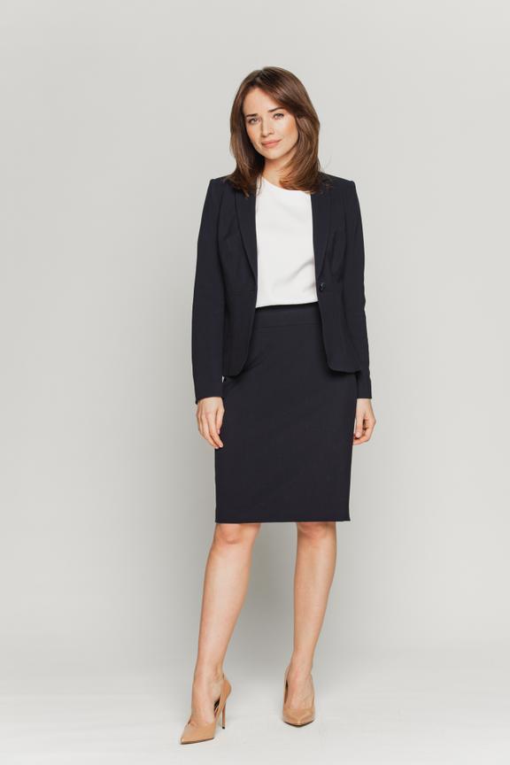 Żakiet w kolorze głębokiego granatu