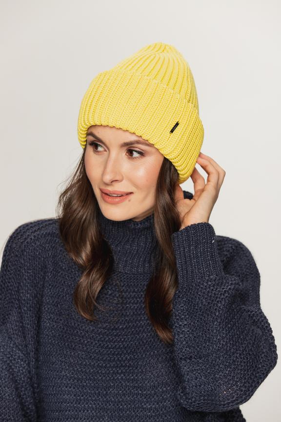 Yellow cap with thick weave