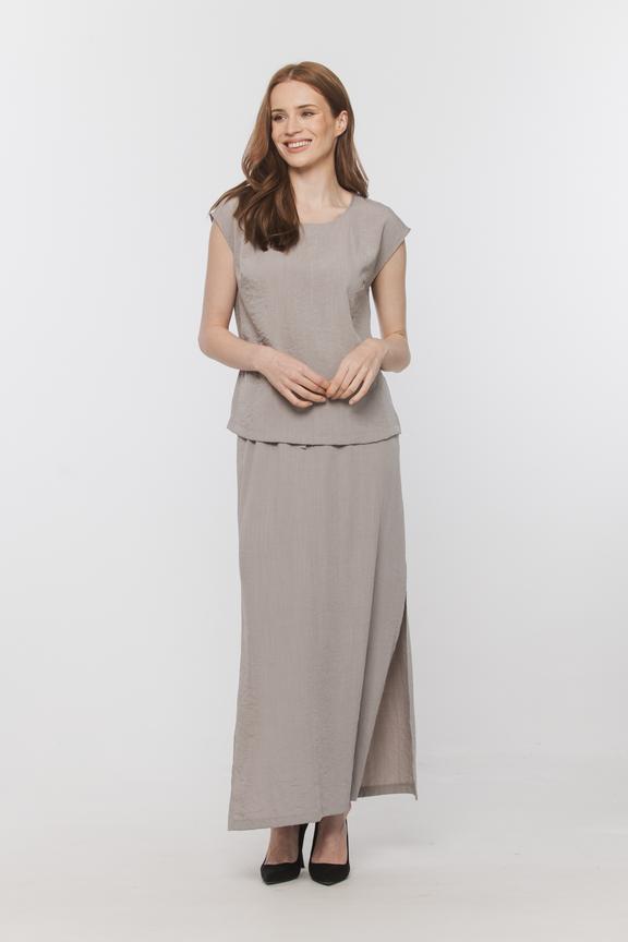 Zwiewna prosta bluzka w kolorze greige